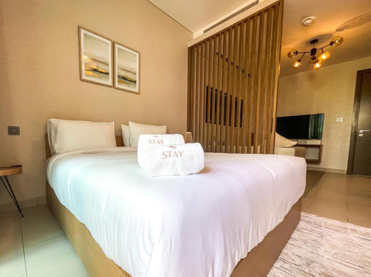 Stay By Latinem Luxury Studio Holiday Home G6-6103 Near Burj Khalifa Dubai Exteriör bild