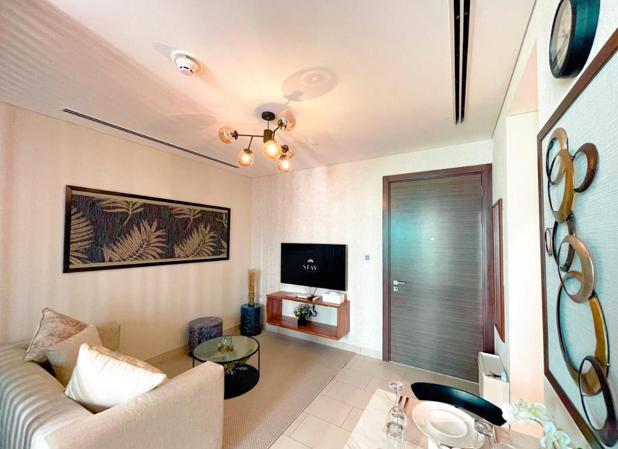 Stay By Latinem Luxury Studio Holiday Home G6-6103 Near Burj Khalifa Dubai Exteriör bild